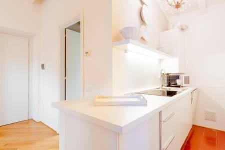 Di Punto In Bianco Home Verona Luaran gambar