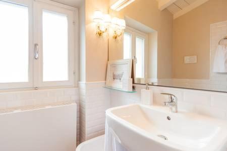Di Punto In Bianco Home Verona Luaran gambar
